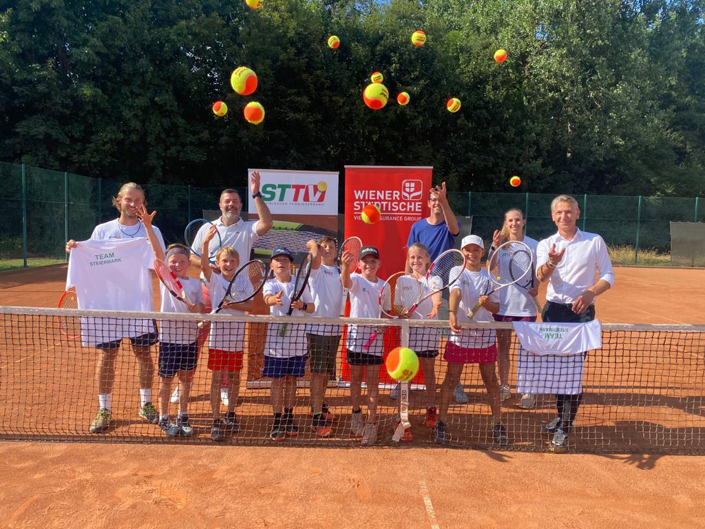 Wiener Städtische Versicherung unterstützt Kids des steirischen Tennisverbandes